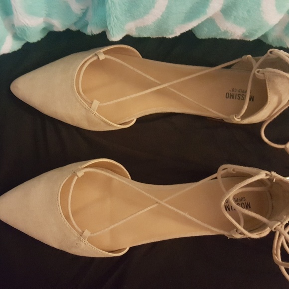 Mossimo Supply Co. Shoes - flats size 11
